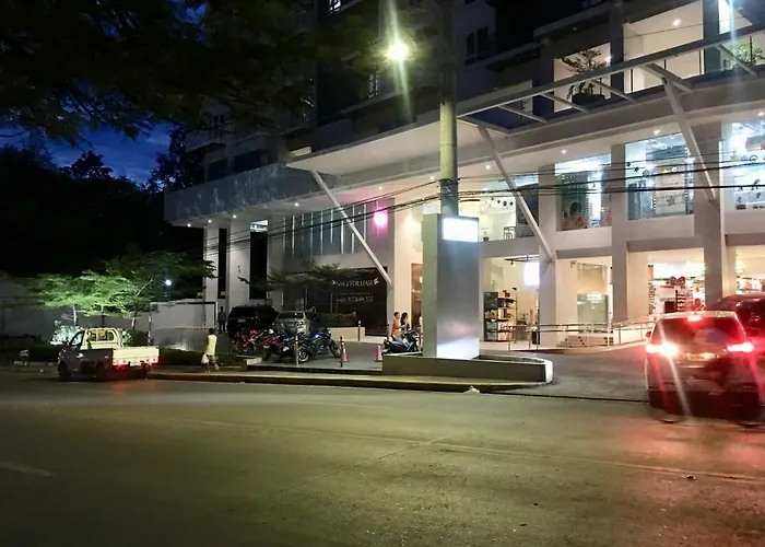 Sweet Staycation Aparthotel Cebu